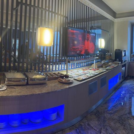 Hotel Royal กลีวิตเซ ภายนอก รูปภาพ