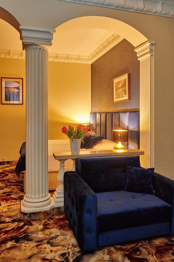 Hotel Royal กลีวิตเซ ภายนอก รูปภาพ